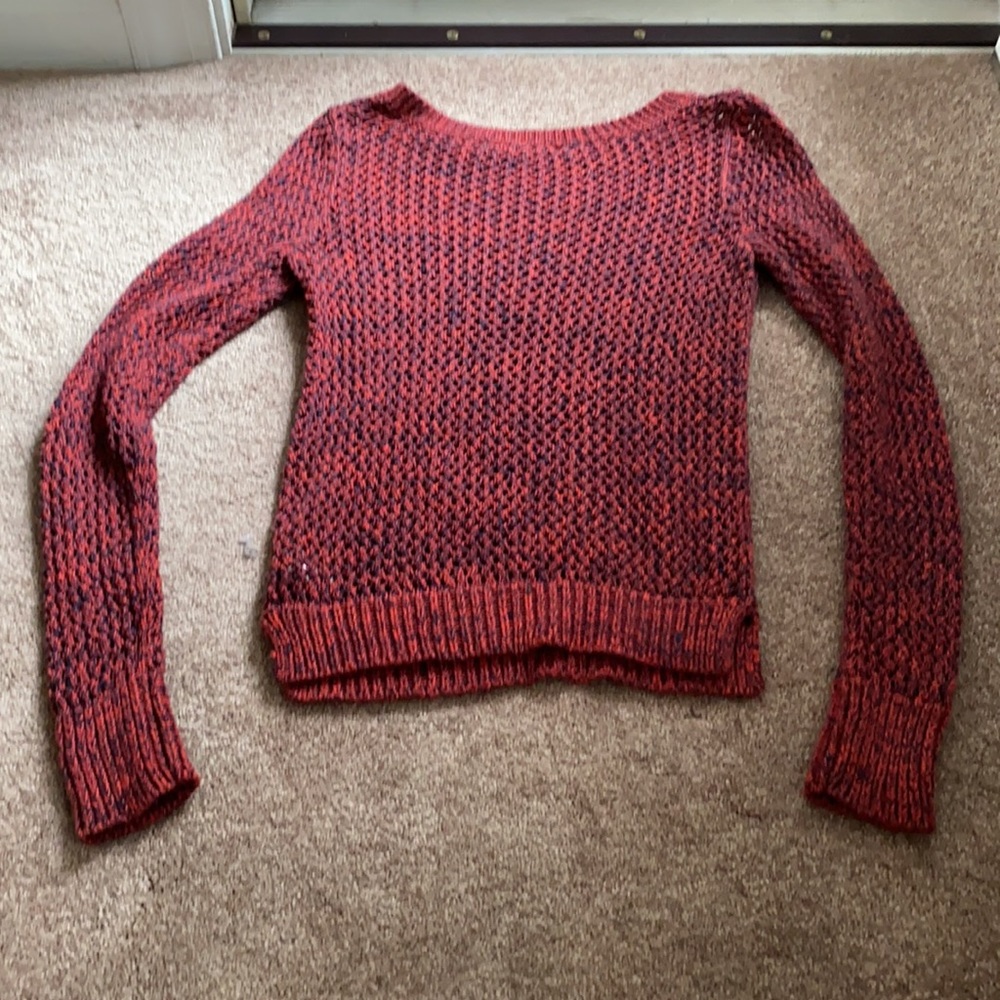 Sweater - Picture 6 of 7